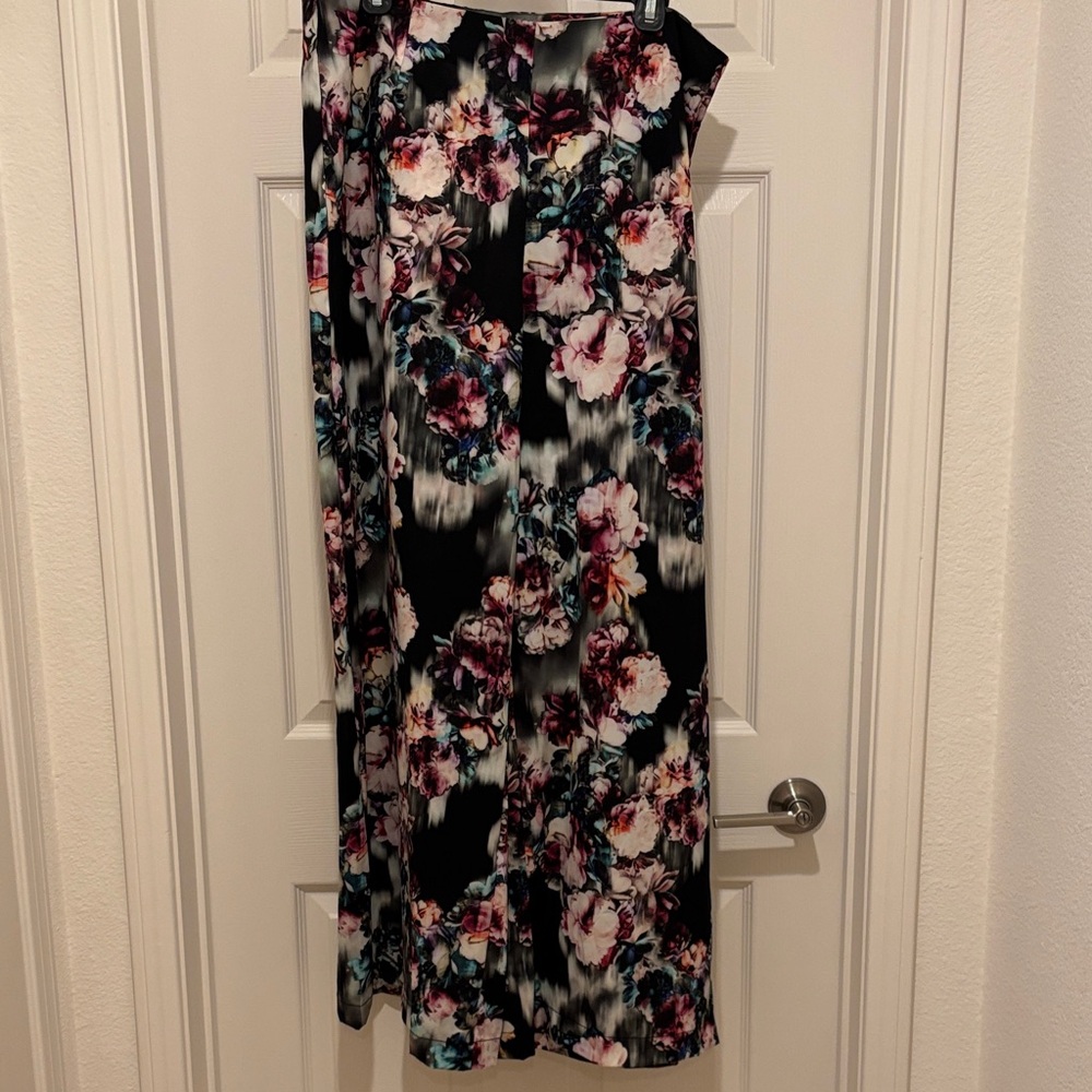 Nicole Miller Multicolor Floral Wide Leg Pants. Brand new.